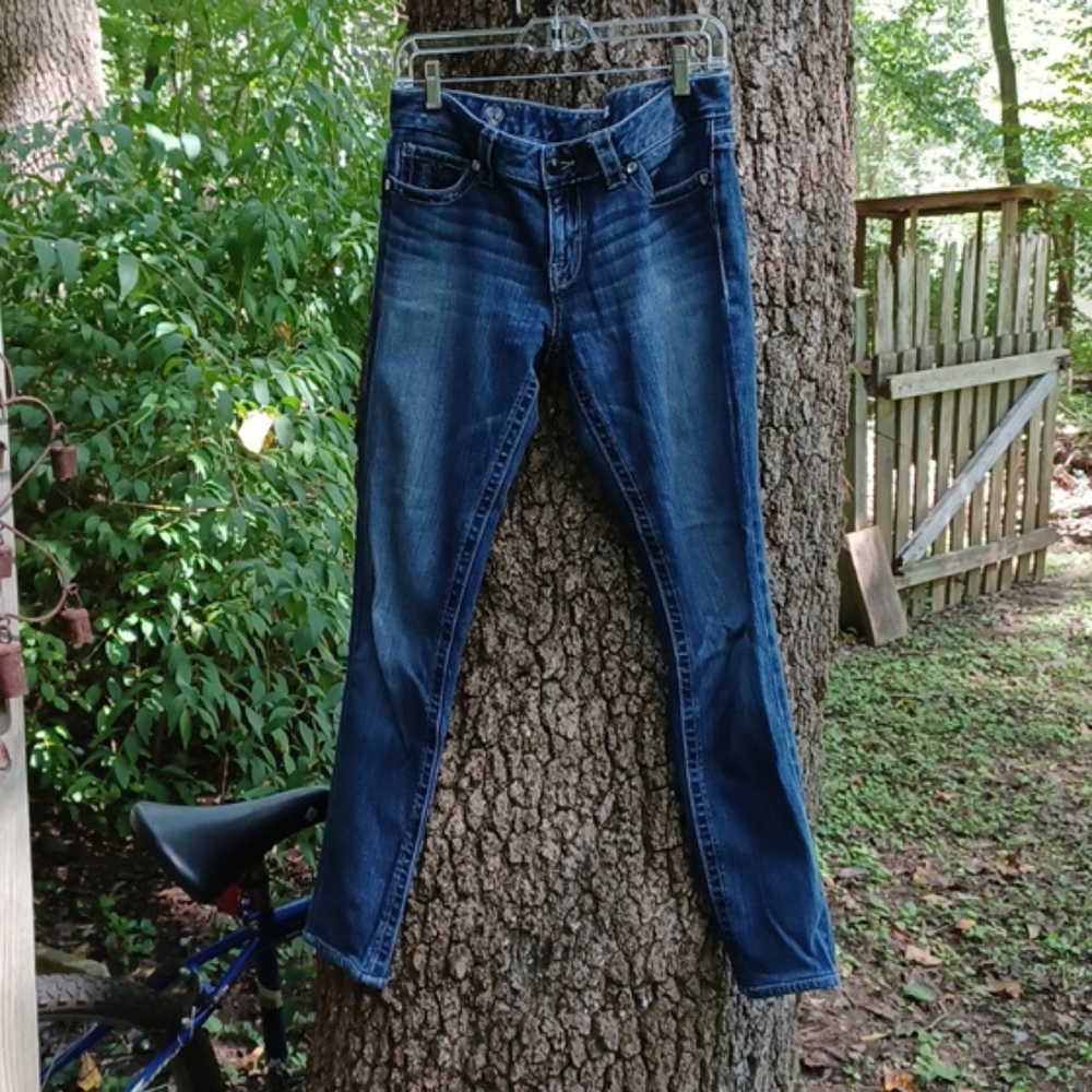 D9 jeans.